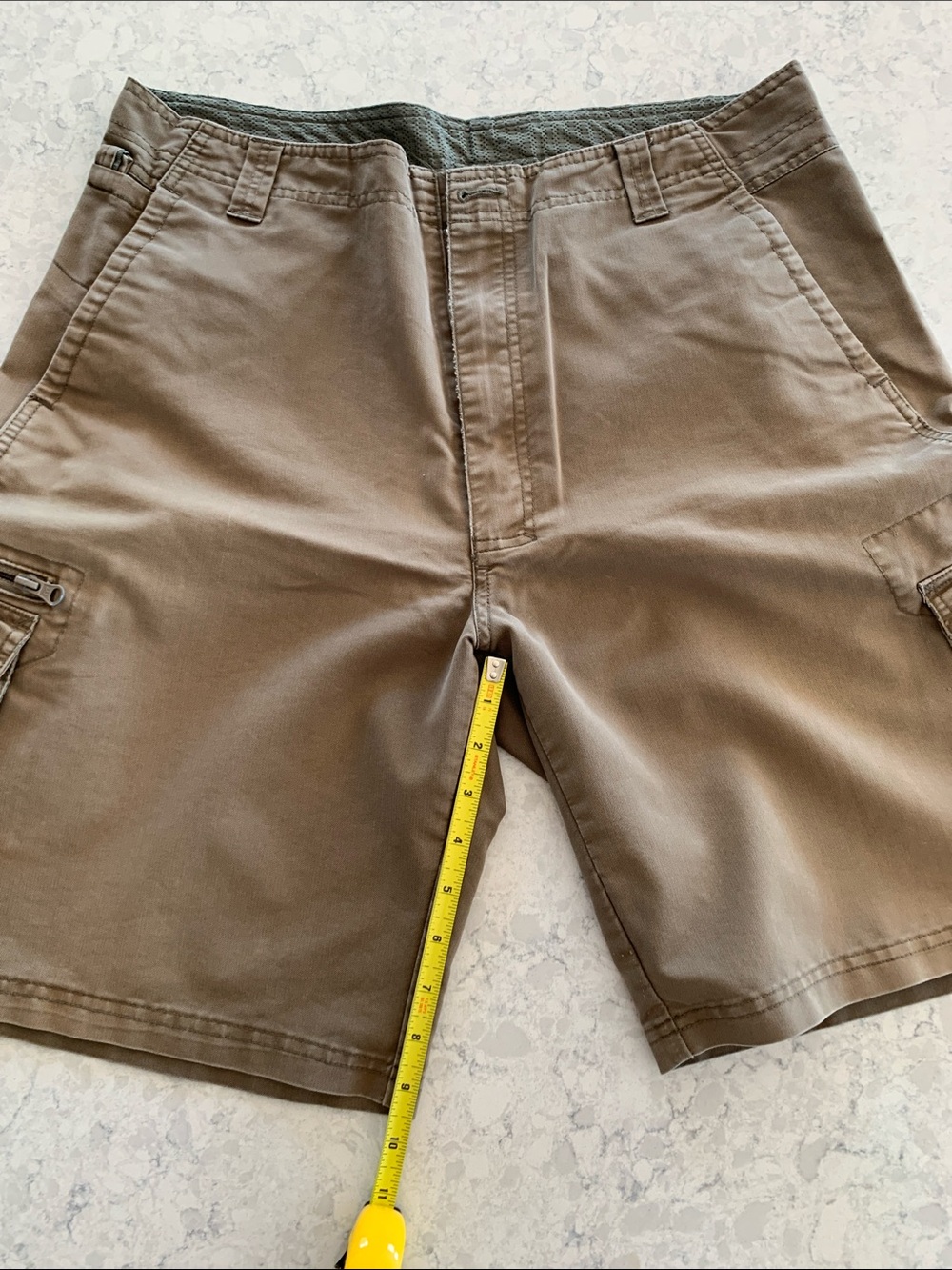 REI Men's Khaki Cargo Shorts - Picture 7 of 9
